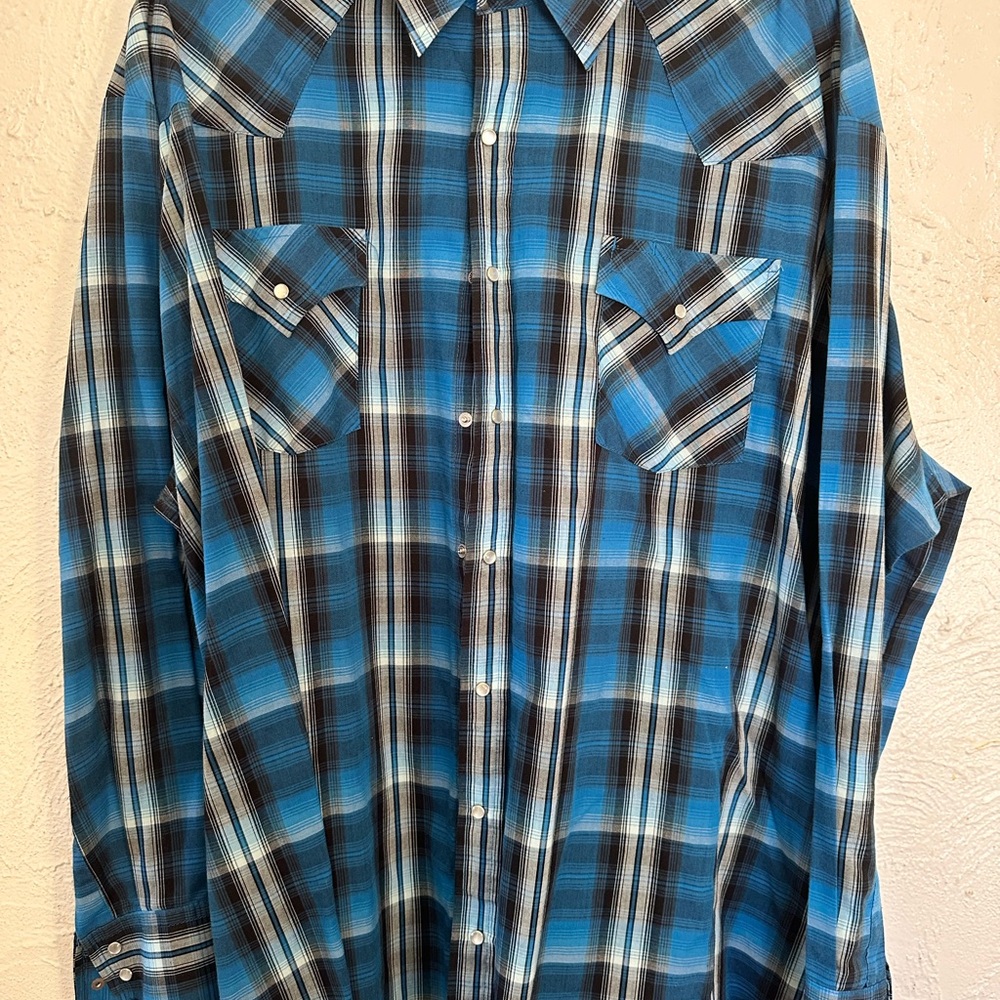 Men's Blue Plaid Casual Button Down Shirt